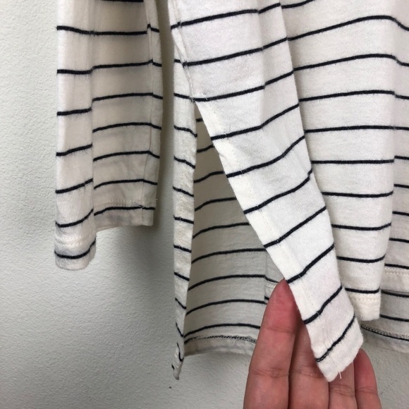 B.P.- Striped top with side slits casual wear top - Picture 3 of 9